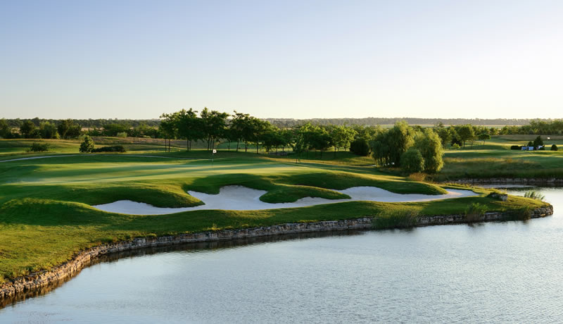 LIGHTHOUSE GOLF COURSE