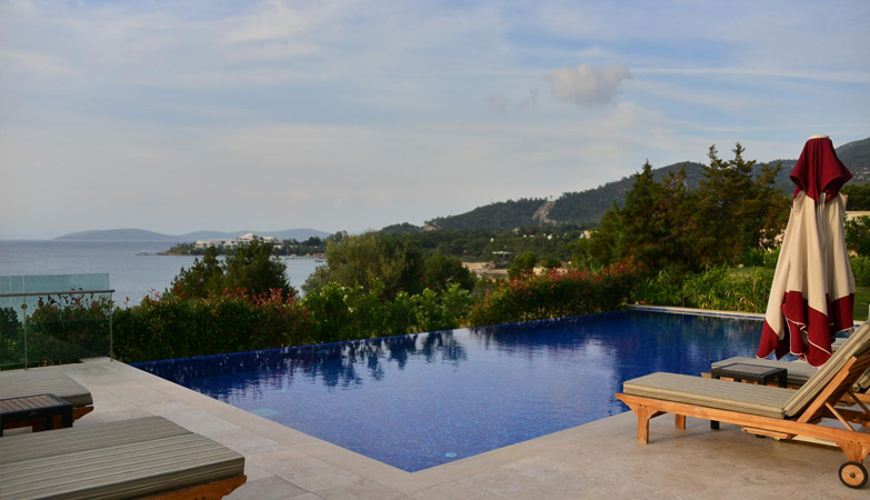 PRESIDENTIAL VILLA